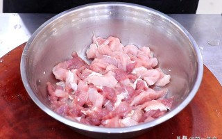 酥肉的制作方法与配料（小酥肉怎么做才好吃？）